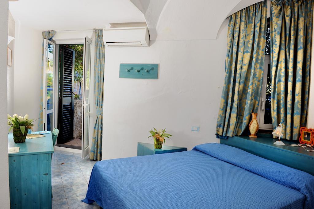 Hotel La Ninfea 3*